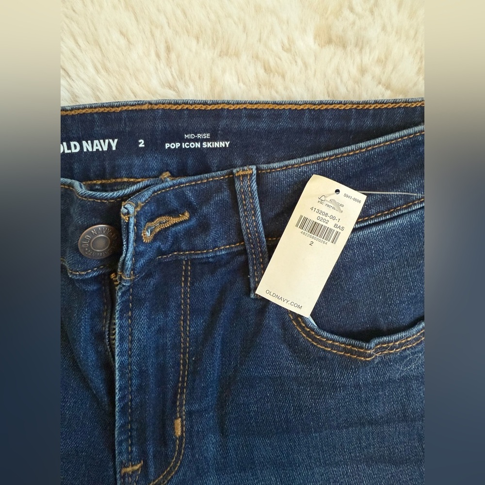 Old Navy Mid-Rise Pop Icon Skinny Jeans NEW
